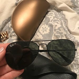 Black Rayban polarized